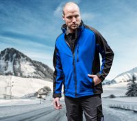 Burgia funkcionális Softshell kabát vihar kapucnival