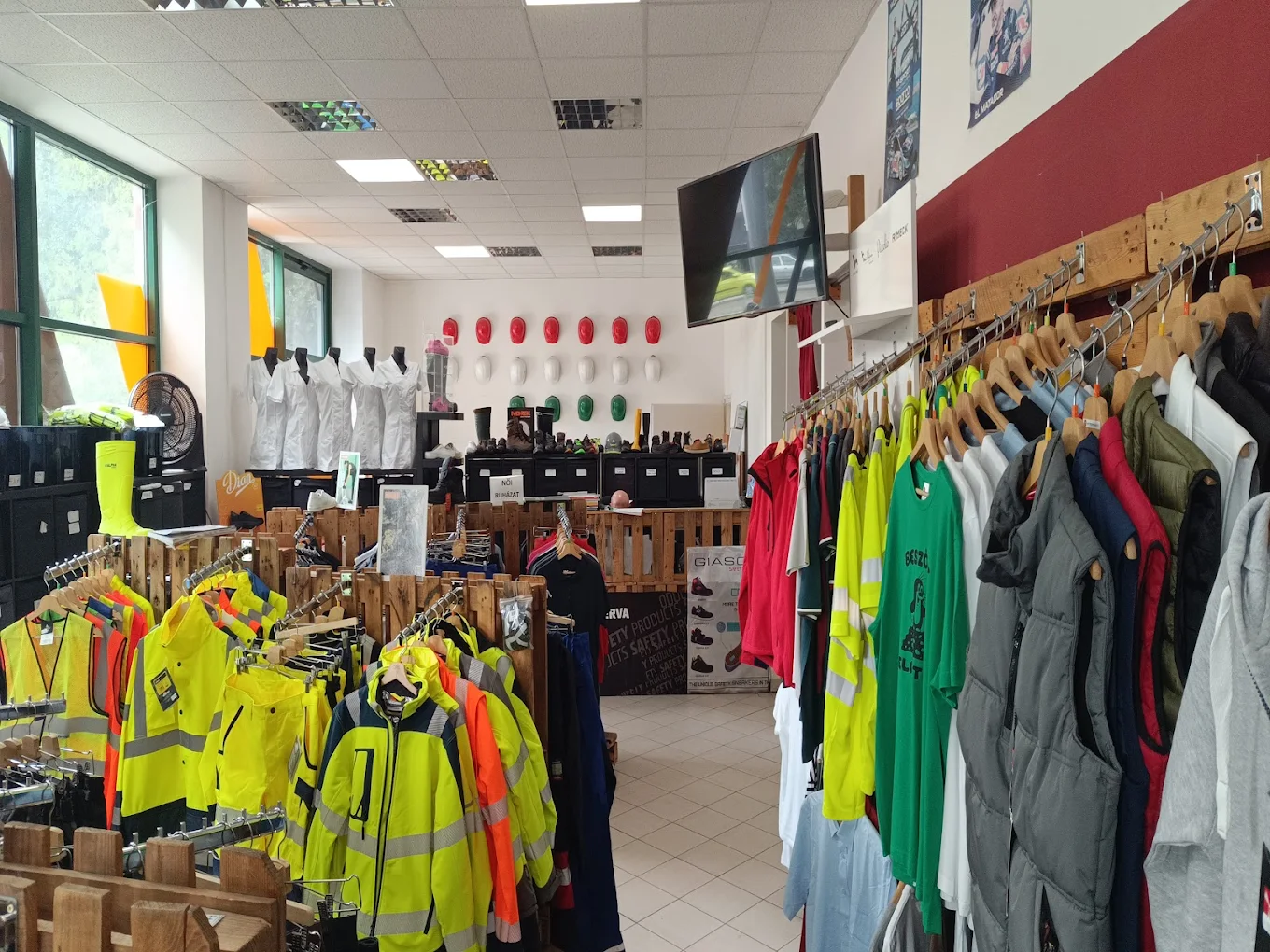 Hungária körúti üzlet – üzlettér 2